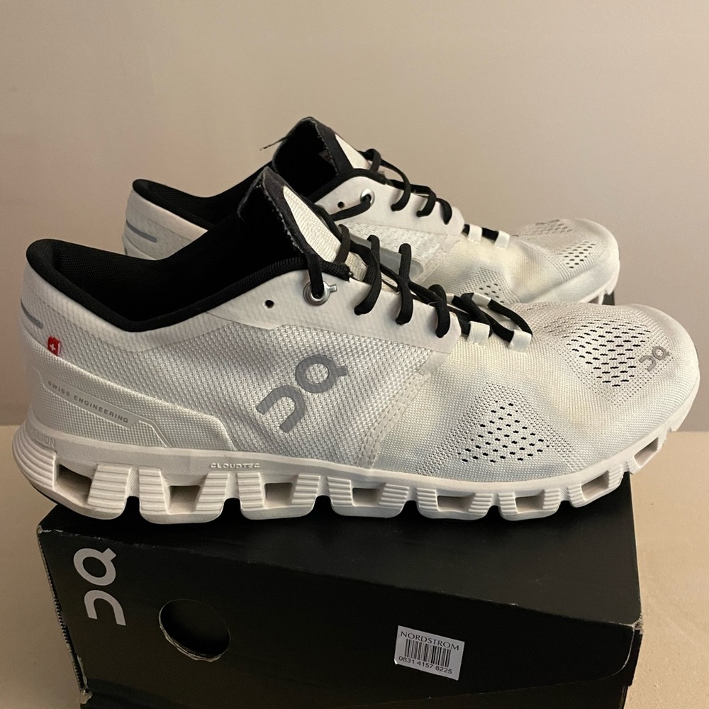 Worn mens on cloud running shoes
